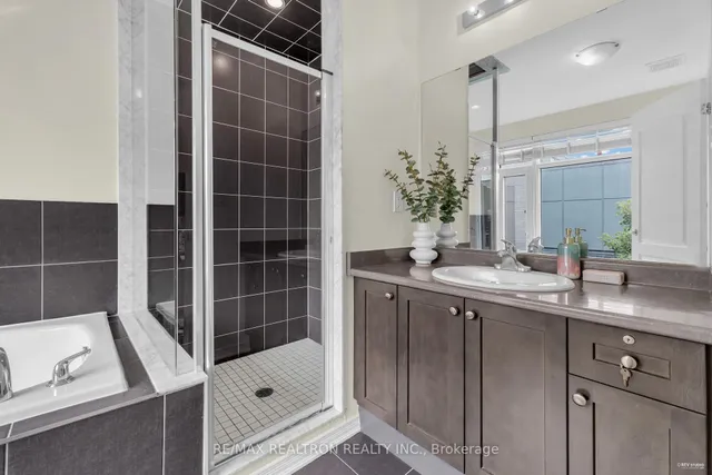 Additional image 27 of 31 Applewood Lane Unit 67