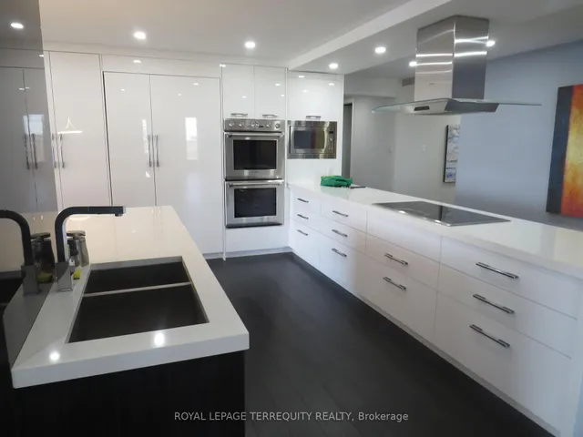 Additional image 7 of 2045 Lake Shore Blvd Unit 3305