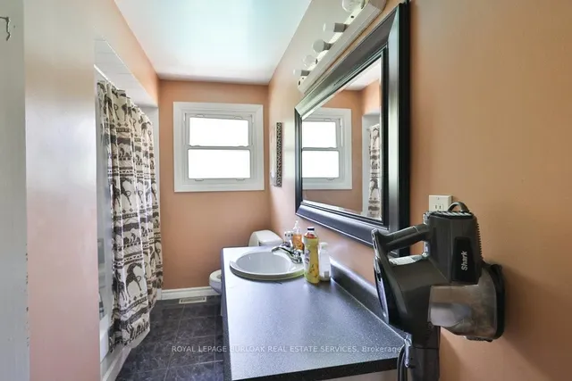 Additional image 15 of 37 Sunrise Cres