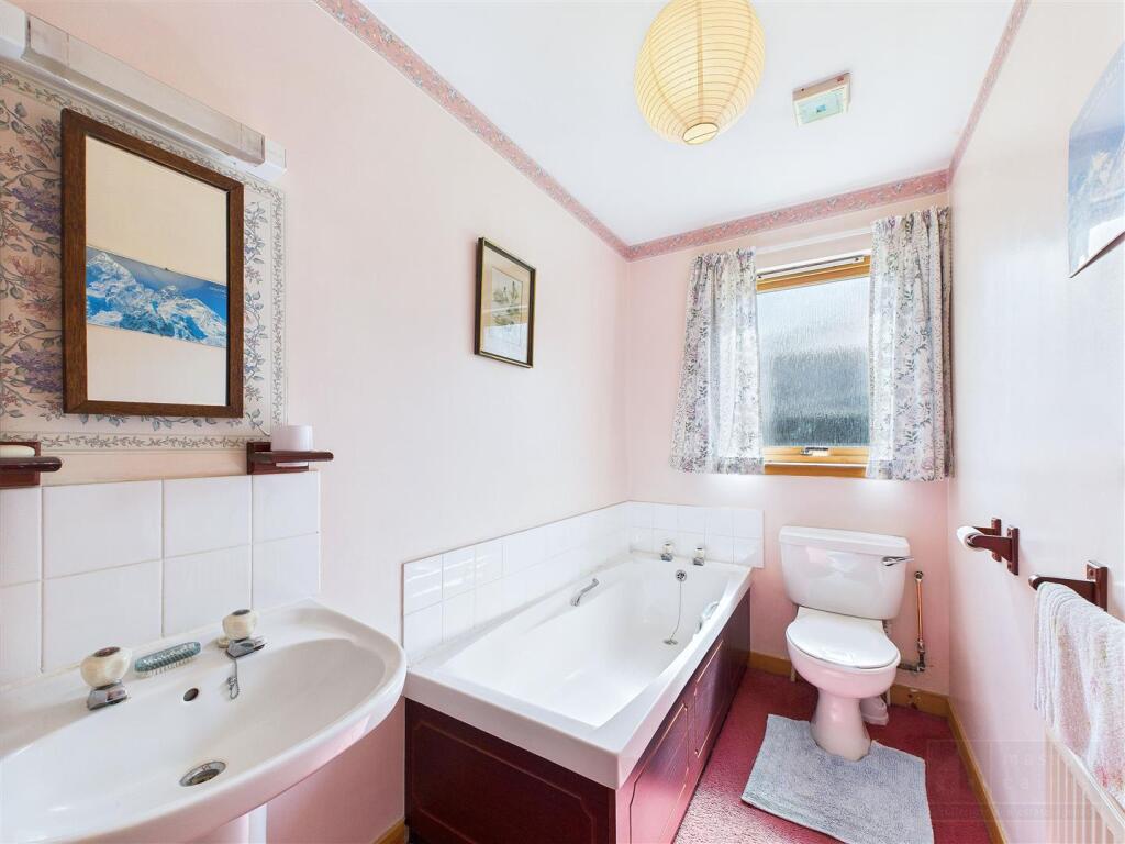 Additional image 14 of 69a Main Street, Tomintoul