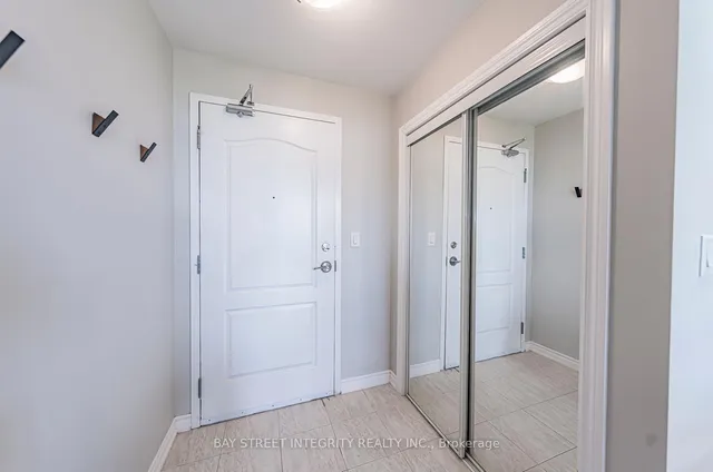 Additional image 9 of 5327 Upper Middle Rd Unit 307