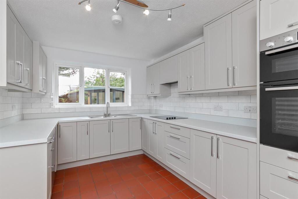 Additional image 17 of Belsize Close, St. Albans