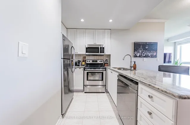 Additional image 13 of 5327 Upper Middle Rd Unit 307