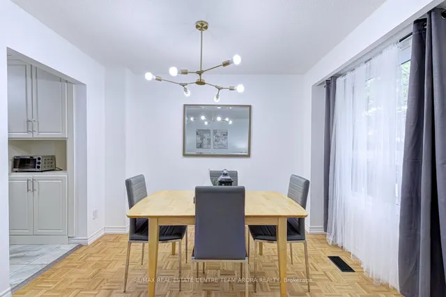 Additional image 16 of 90 Dawson Cres Unit 90