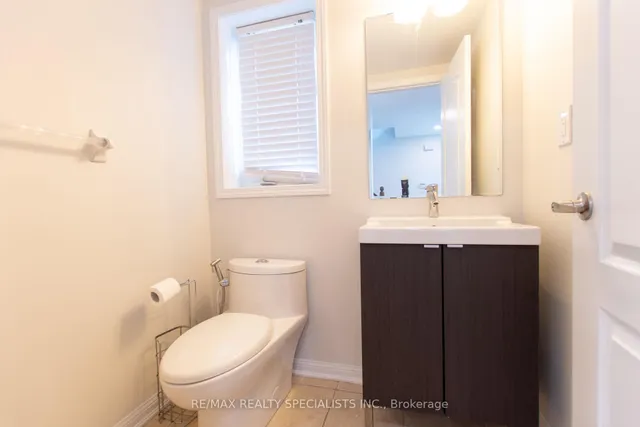 Additional image 5 of 929 Philbrook Dr