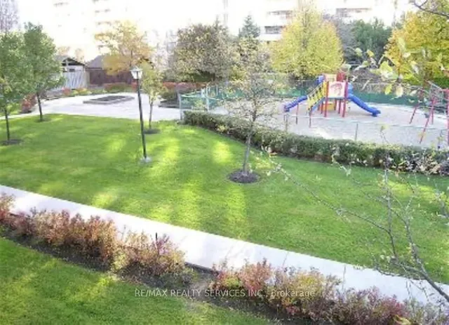 Additional image 3 of 3 LISA St Unit 302