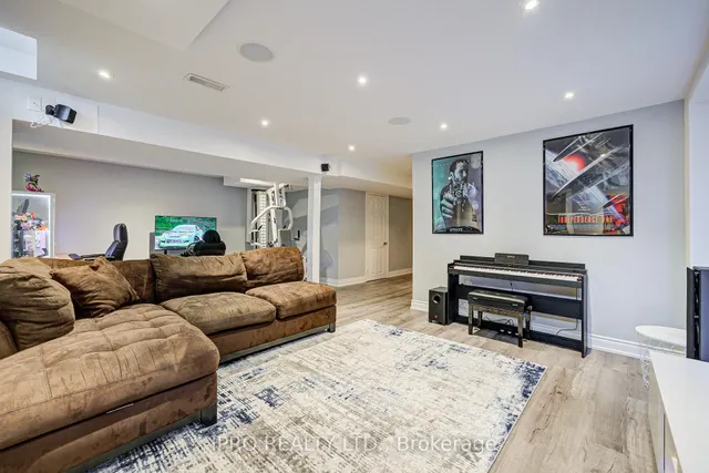 Additional image 38 of 29 Teal Crest Circ