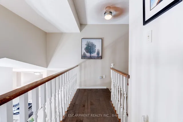 Additional image 26 of 2774 King St Unit 10