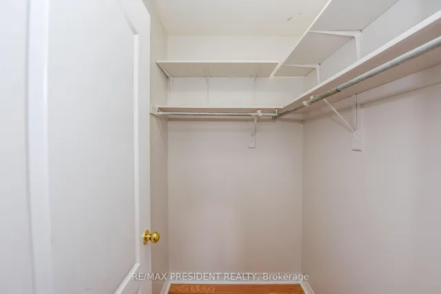 Additional image 31 of 39 Pantomine Blvd
