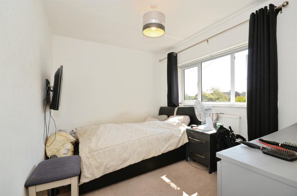 Additional image 11 of Grasmere Road, St. Albans