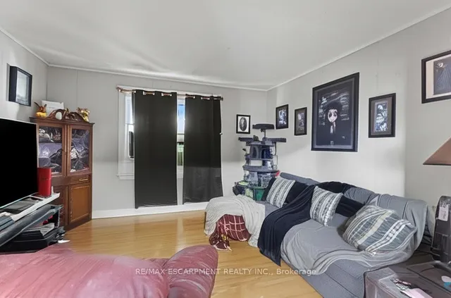 Additional image 7 of 14 Norway Ave