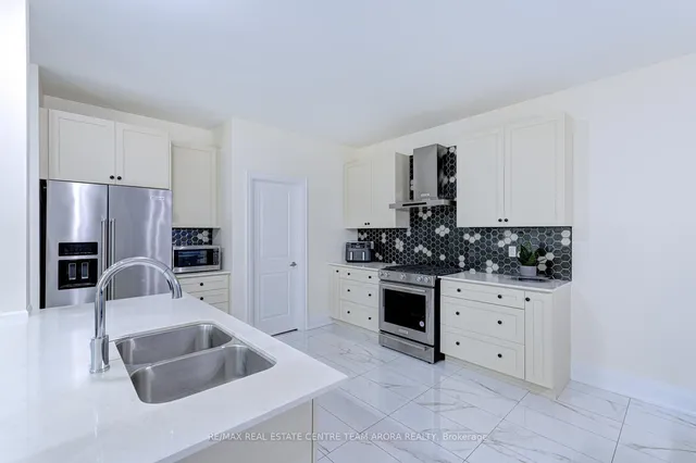 Additional image 17 of 8 Ferdinand Dr