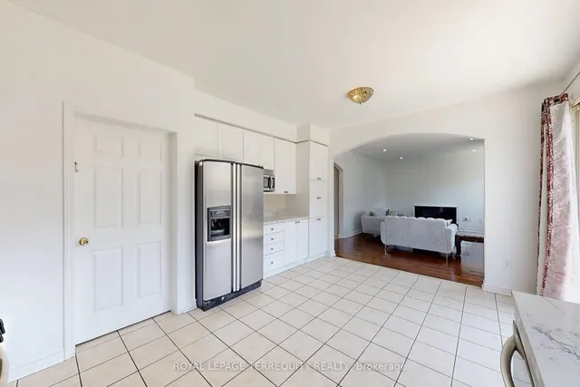 Additional image 11 of 6 Verona Dr