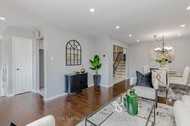 Additional image 10 of 36 Tanager Sq