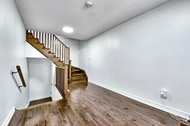 Additional image 10 of 25 Haymarket Dr