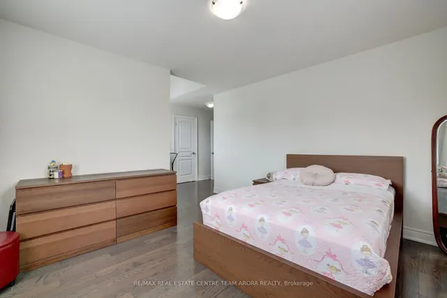 Additional image 34 of 1 Alameda St