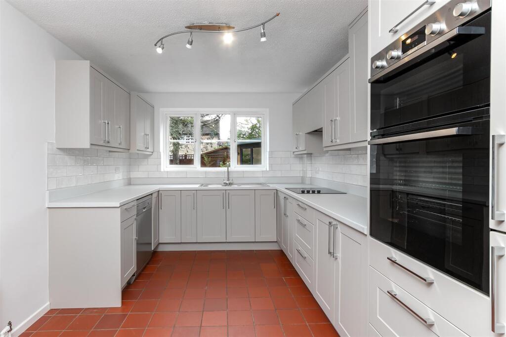 Additional image 18 of Belsize Close, St. Albans