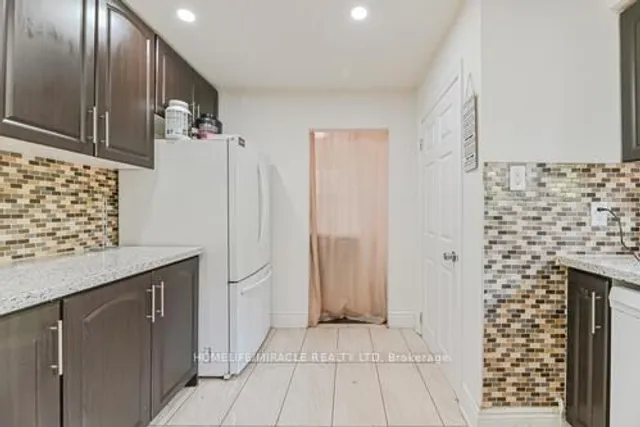 Additional image 14 of 6 Beechwood Cres