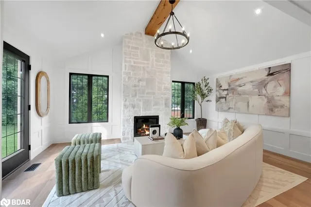 Additional image 17 of 977 Unsworth Ave