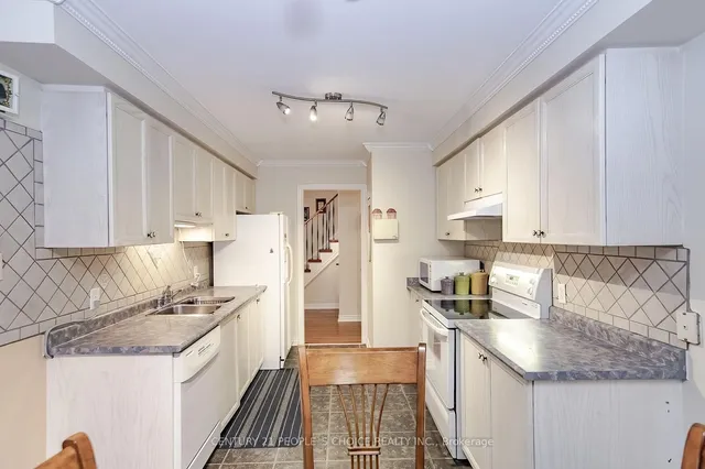 Additional image 13 of 1 LAKE LOUISE Dr