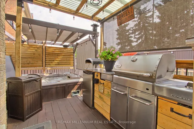 Additional image 33 of 60 Mainard Cres