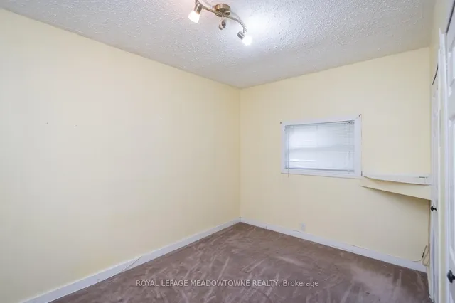 Additional image 16 of 99 Commercial St