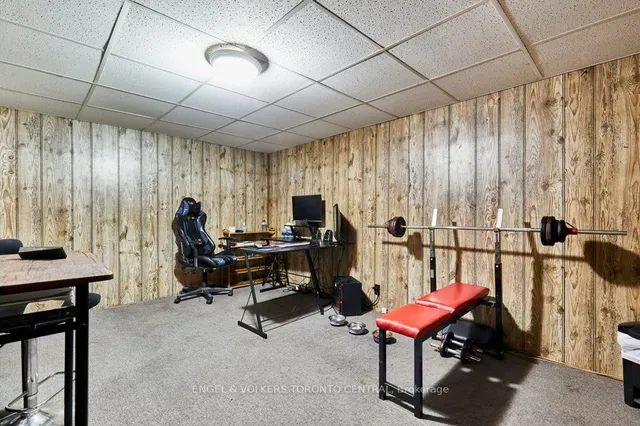 Additional image 32 of 20 Hayden Crt