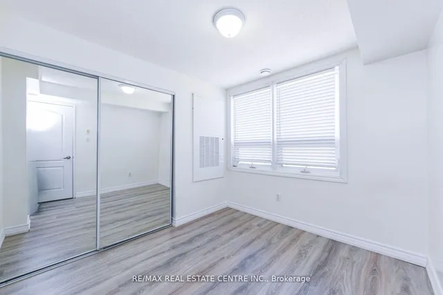 Additional image 16 of 7405 Goreway Dr Unit 520