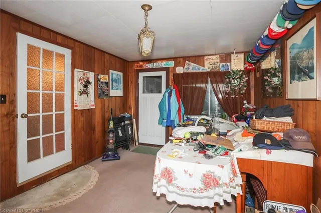 Additional image 7 of 1033 North Service Rd