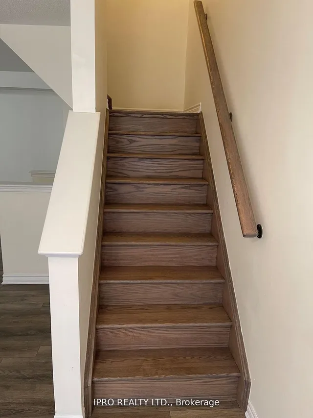 Additional image 11 of 114 FROST Crt