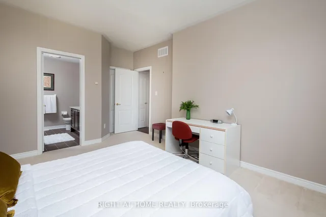 Additional image 18 of 1 Sea Holly Cres