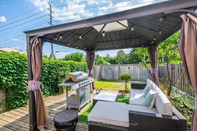 Additional image 30 of 302 Black Dr