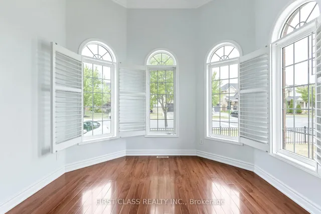 Additional image 27 of 802 Yates Dr