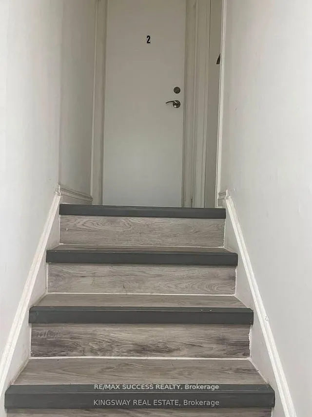 Additional image 18 of 32 Martindale Cres