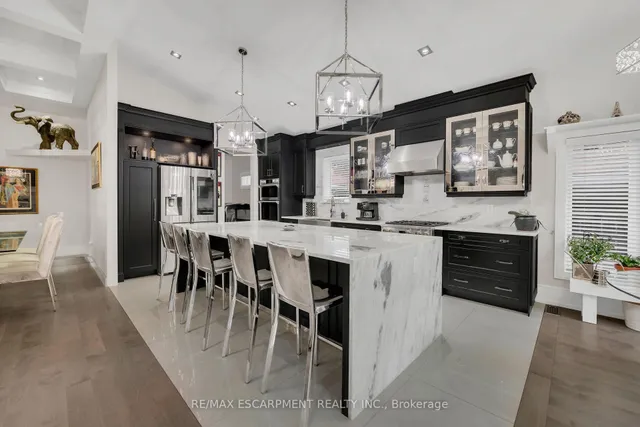 Additional image 14 of 1048 Dovercourt Ave