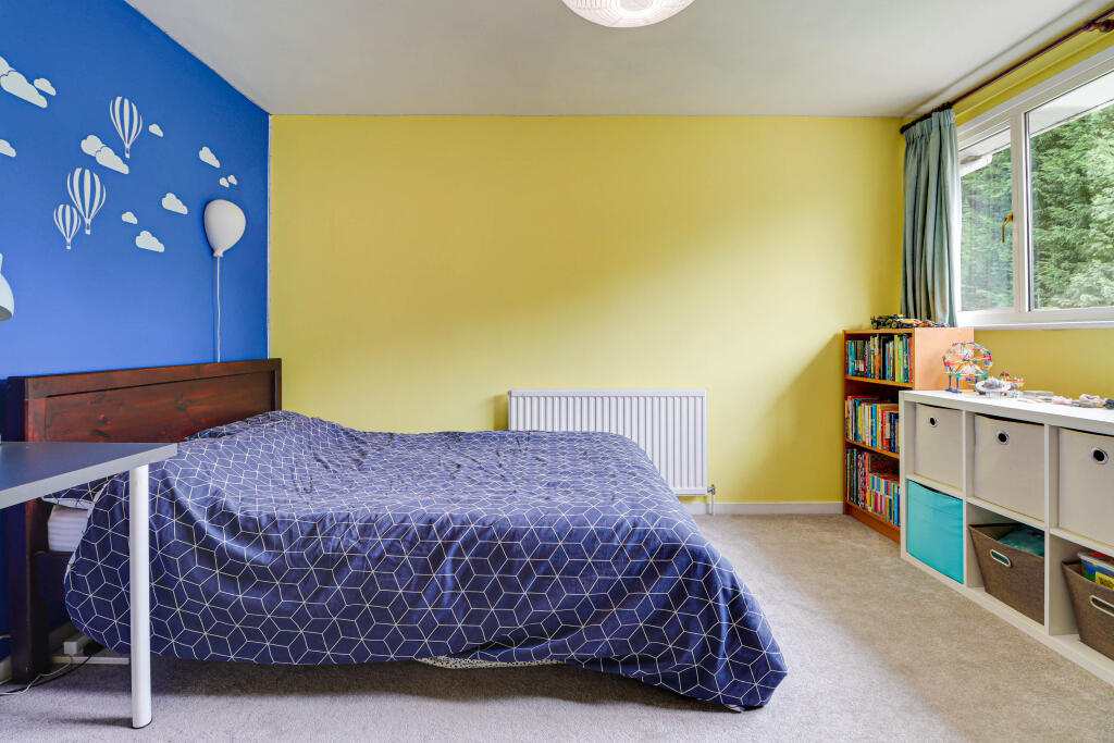 Additional image 9 of Sherwoods Rise, Harpenden, Hertfordshire, AL5