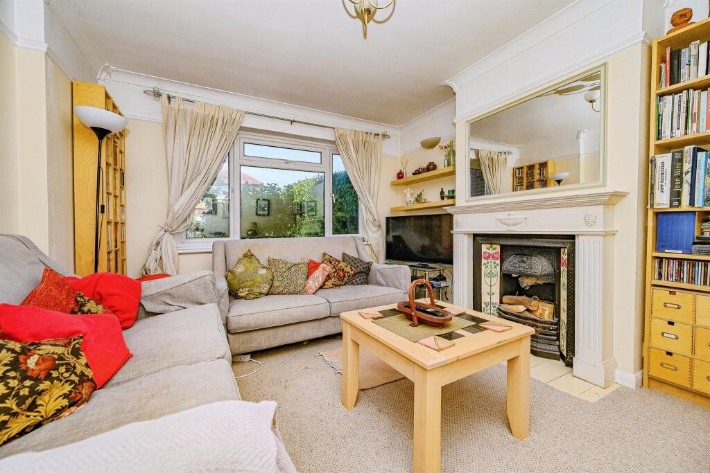 Additional image 4 of Pondfield Crescent, St. Albans