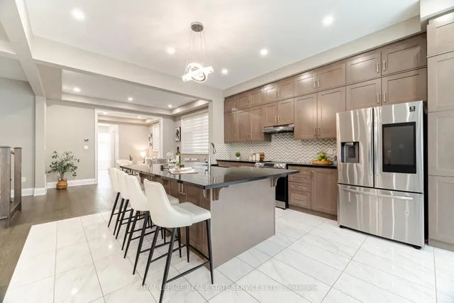 Additional image 10 of 1471 Everest Cres