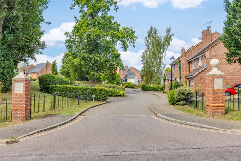 Additional image 34 of Welwyn Hall Gardens, Welwyn, Hertfordshire, AL6 9LF