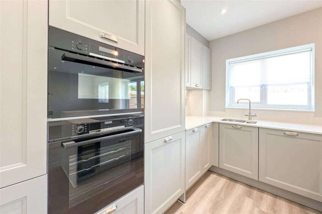 Additional image 17 of Oaklands Lane, Smallford, St. Albans, Hertfordshire, AL4