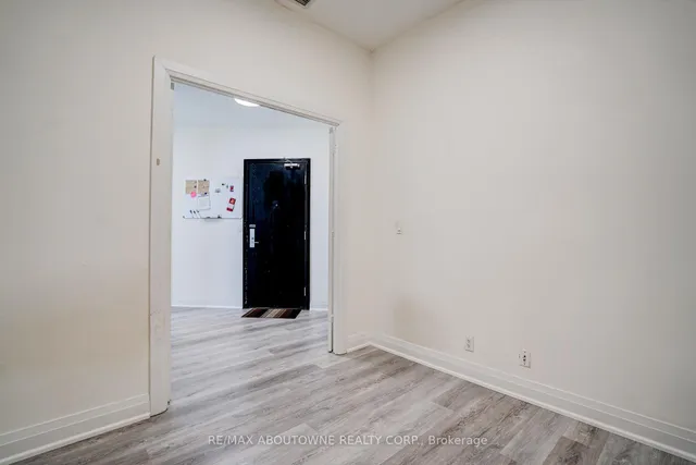 Additional image 32 of 90 Absolute Ave Unit 2705
