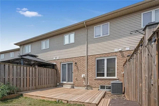 Additional image 30 of 28 Charleswood Crescent Cres