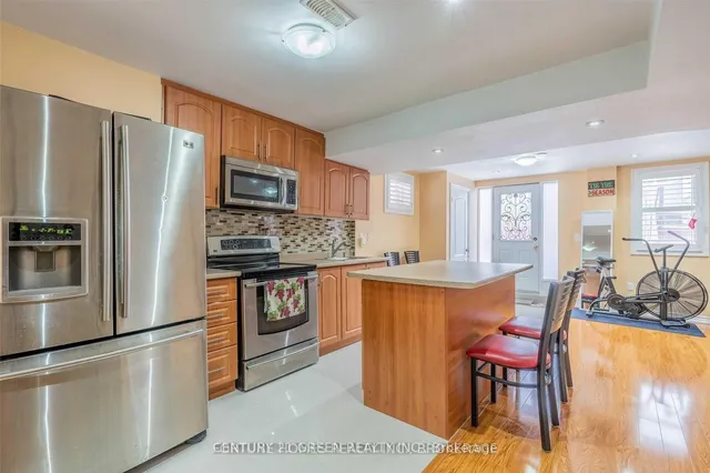 Additional image 19 of 41 Attview Cres