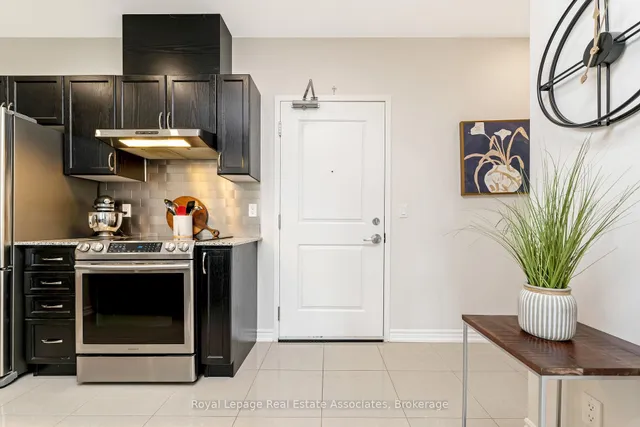 Additional image 14 of 1370 Costigan Rd Unit 304