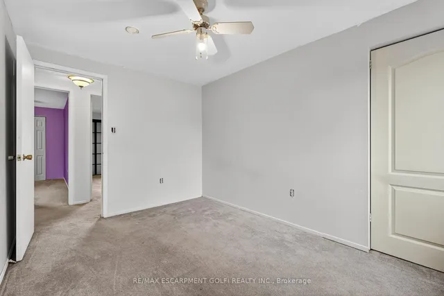 Additional image 20 of 59 Queenslea Dr Unit 7