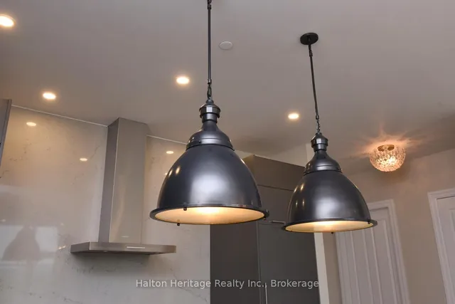 Additional image 14 of 1441 Elgin St Unit 604