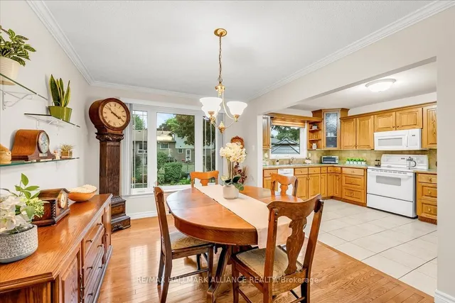 Additional image 12 of 26 Lockton Cres