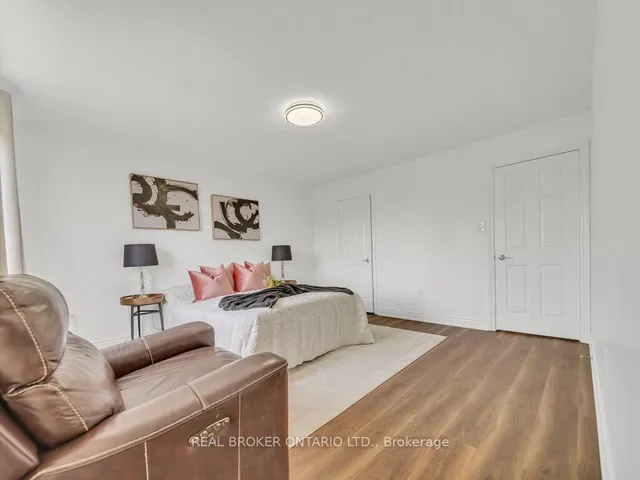 Additional image 24 of 332 Riverstone Dr