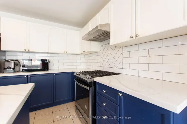 Additional image 21 of 929 Philbrook Dr