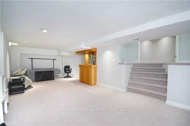 Additional image 16 of 6 Farley Rd